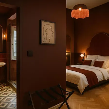 Maroon & Moss 3* Budapest