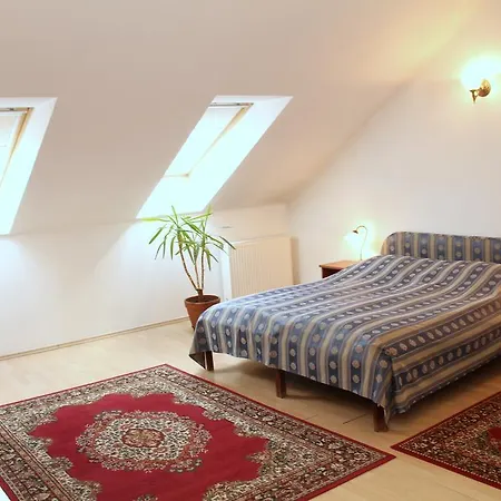 Hotel apartamentowy Kalvin House 3*