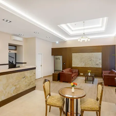 Kalvin House 3*