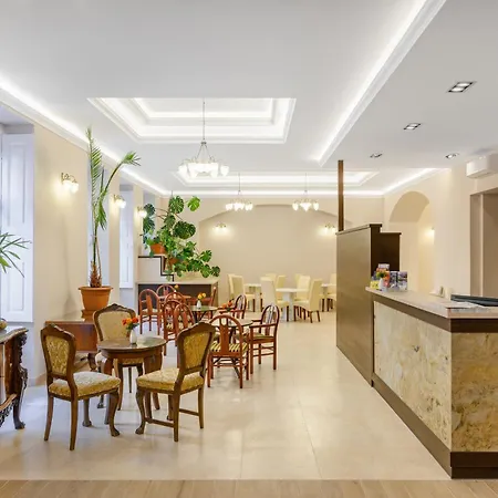 Kalvin House Aparthotel 3*
