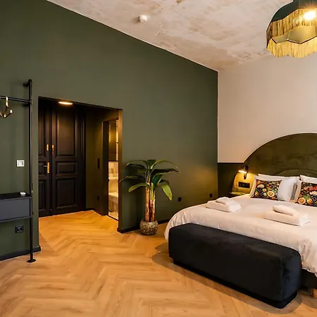 Maroon & Moss Apart Otel Budapeşte